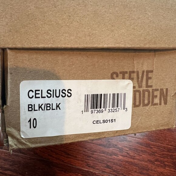 Steve Madden Celsius Solid Flat Women's 10 Black Slip On Closure Bow Detail - Picture 2 of 11